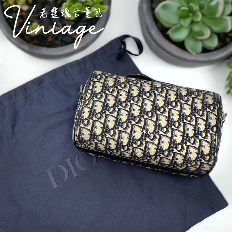 Dior 藍緹布深藍牛皮釦斜挎包
